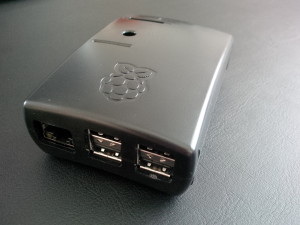 Raspberry Pi 2 inkl. Gehäuse